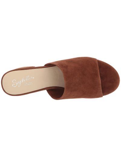 seychelles tender heel cognac